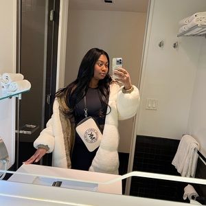 Meet The Posher, Dierra B💗